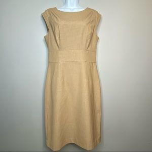 The limited Beige Dress woman’s size 10